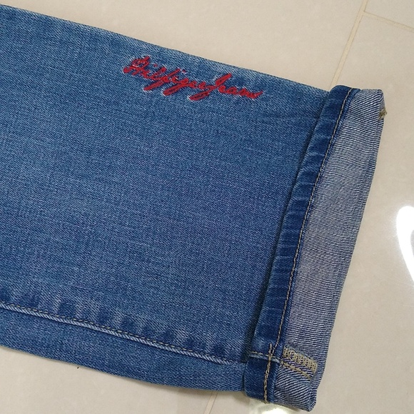 Tommy Hilfiger Tribeca Rhinestone Embroidered Straight Light Wash Jeans Size 6 - Picture 7 of 12